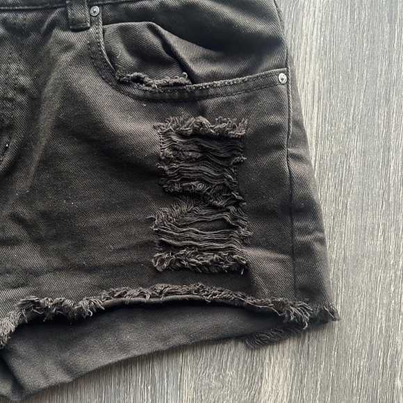Billabong Cut-Off Distressed Denim Shorts | Black | Size 27 - Picture 4 of 5